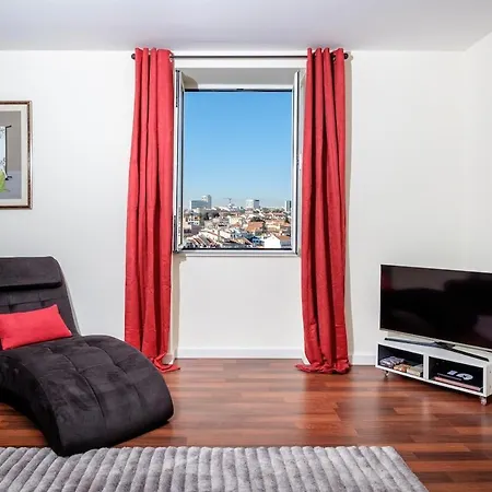 Center Sky View With Amazing Views Апартаменты *